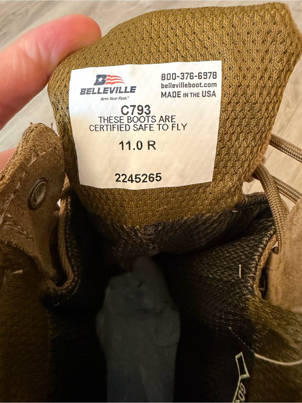 Belleville Tactical Men’s Desert Tan Combat Boots Safe to Fly - Picture 8 of 8